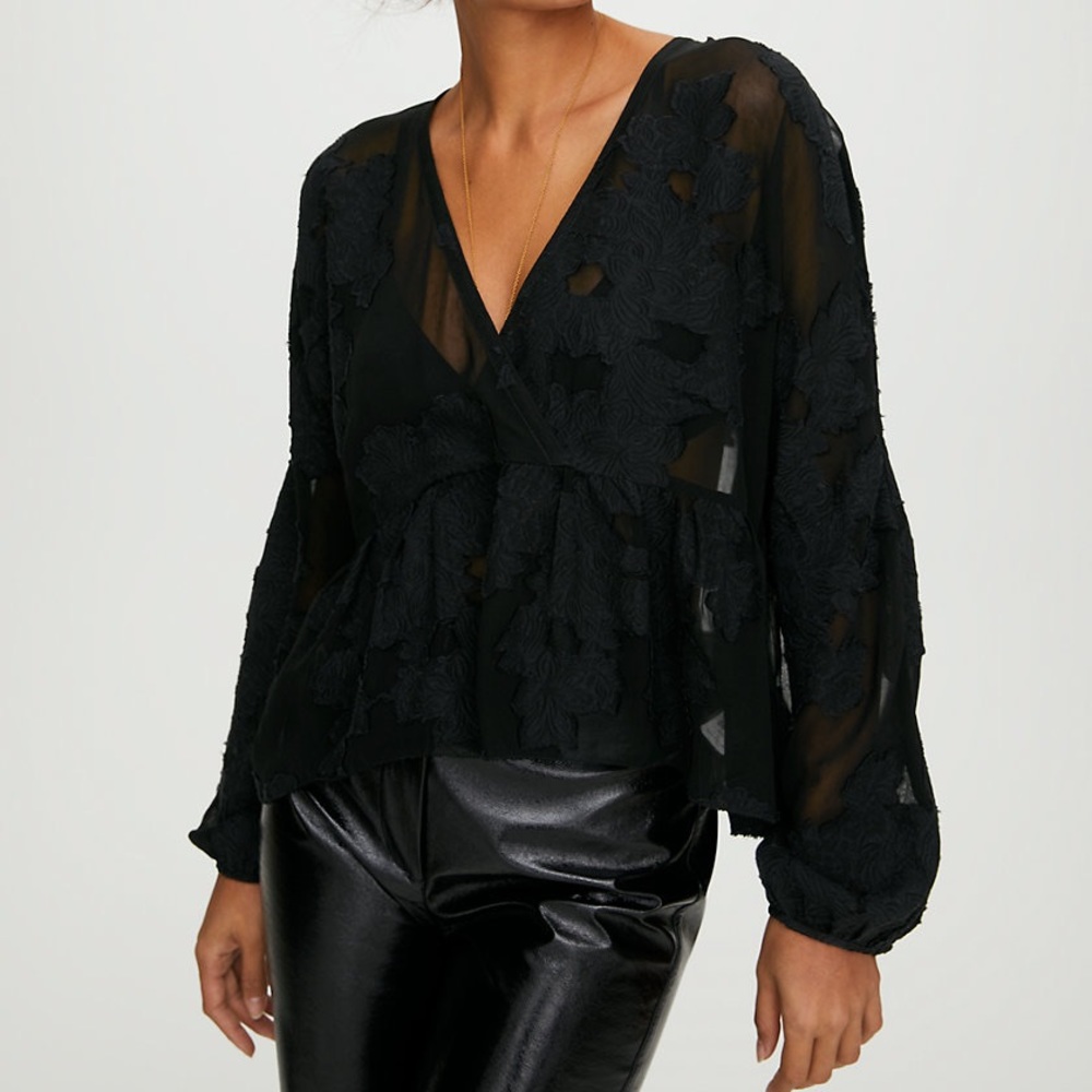 Aritzia Wilfred Augustine / Peplum Blouse